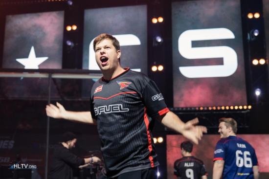 区为锚点的 区为锚点的